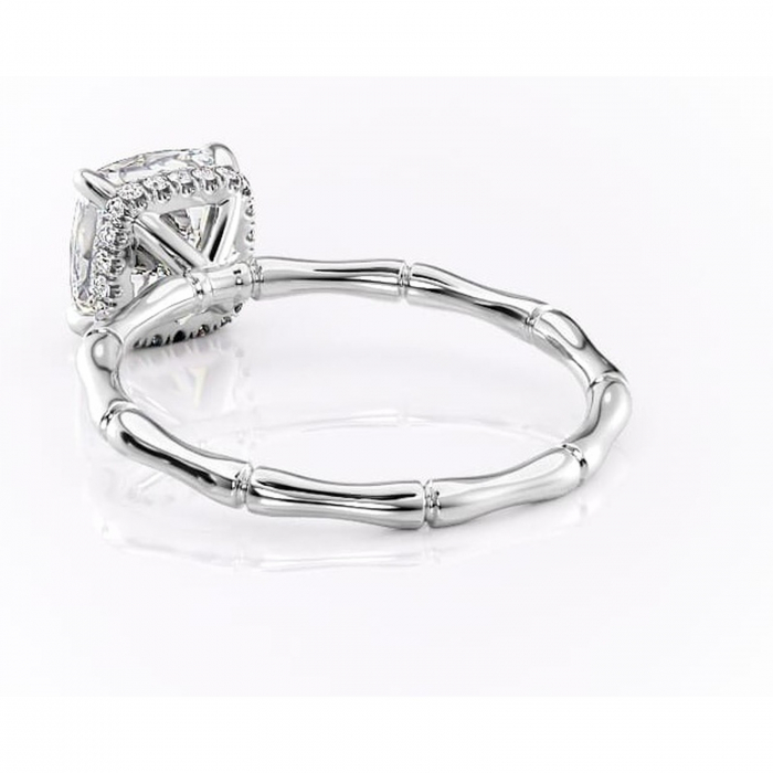 Inel de logodnă Poppy din aur Alb 18kt cu moissanite tăietură pernă – Solitar rafinată pentru profil înalt | Personalizează și configurează gratuit online [4]