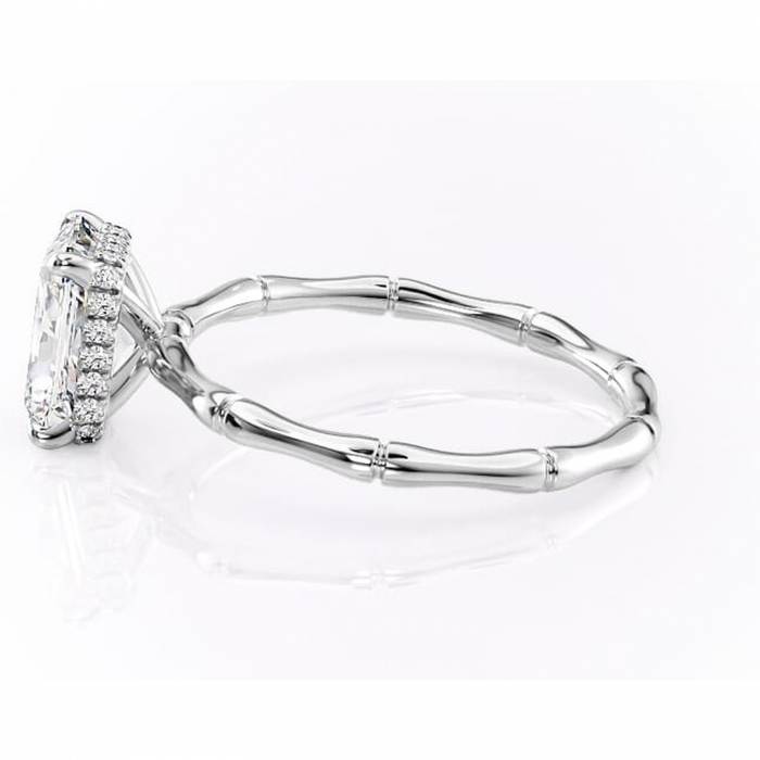 Inel de logodnă Poppy din aur Alb 14kt cu moissanite tăietură radiantă – Solitar rafinată pentru profil înalt | Personalizează și configurează gratuit online [6]