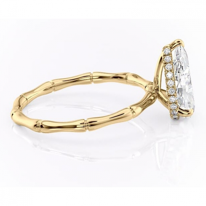 Inel de logodnă Poppy din aur Galben 14kt cu moissanite tăietură pară – Solitar rafinată pentru profil înalt | Personalizează și configurează gratuit online [2]