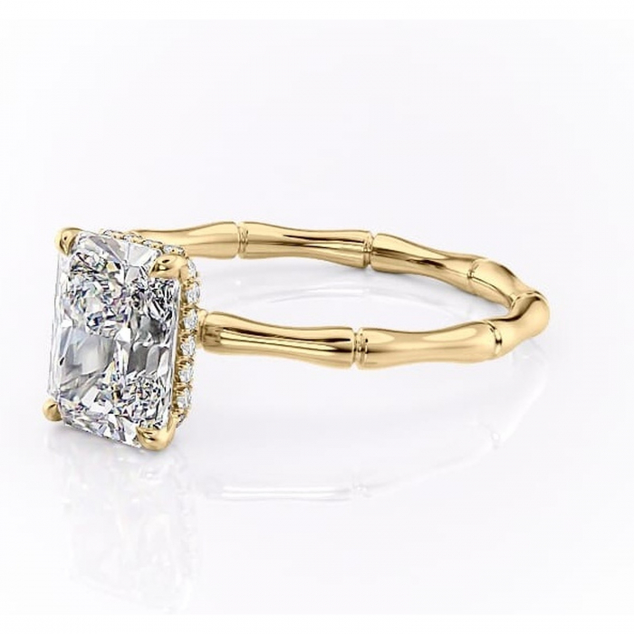 Inel de logodnă Poppy din aur Galben 14kt cu moissanite tăietură radiantă – Solitar rafinată pentru profil înalt | Personalizează și configurează gratuit online [7]