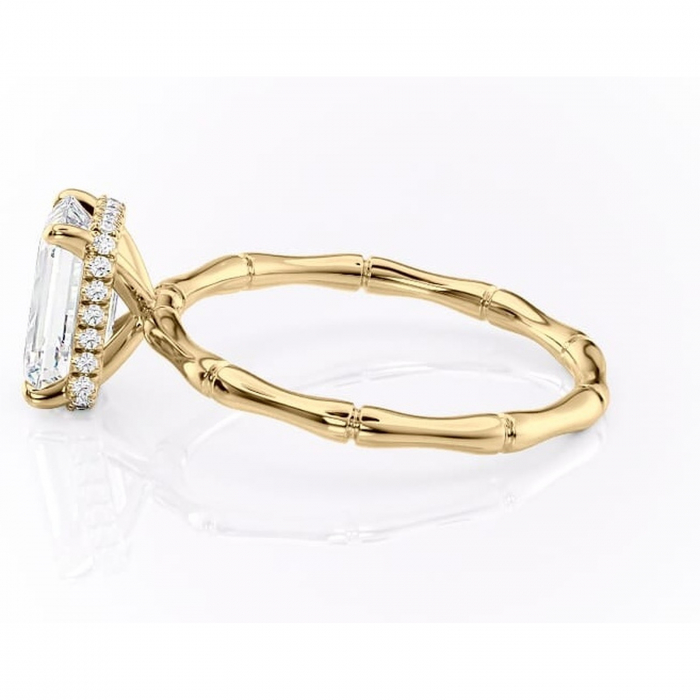 Inel de logodnă Poppy din aur Galben 14kt cu moissanite tăietură smarald – Solitar rafinată pentru profil înalt | Personalizează și configurează gratuit online [6]