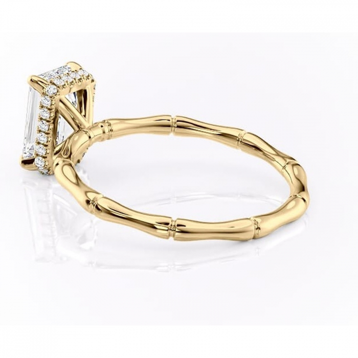 Inel de logodnă Poppy din aur Galben 14kt cu moissanite tăietură smarald – Solitar rafinată pentru profil înalt | Personalizează și configurează gratuit online [5]