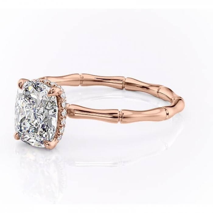 Inel de logodnă Poppy din aur Rose 14kt cu moissanite tăietură asscher – Solitar rafinată pentru profil înalt | Personalizează și configurează gratuit online [7]