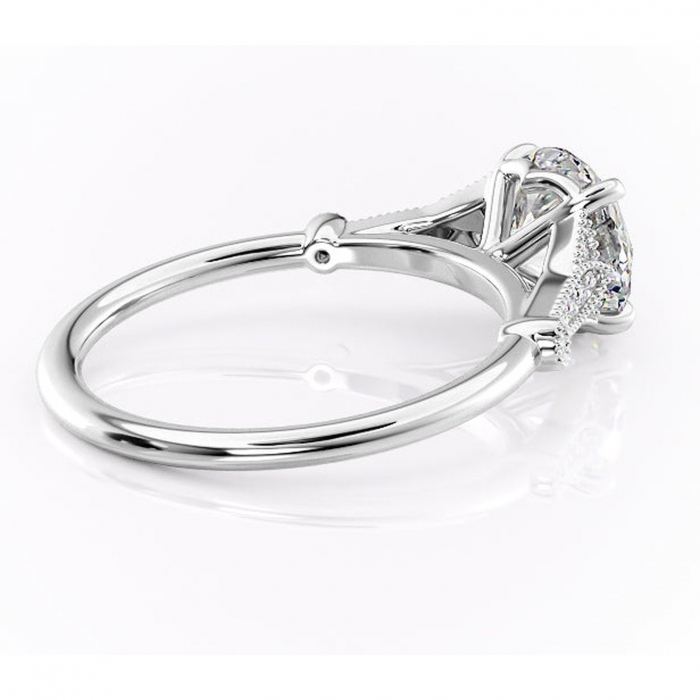 Inel de logodnă Quartzelle din aur Alb 14kt cu moissanite tăietură rotundă – Pietre laterale rafinată pentru profil înalt | Personalizează și configurează gratuit online [3]