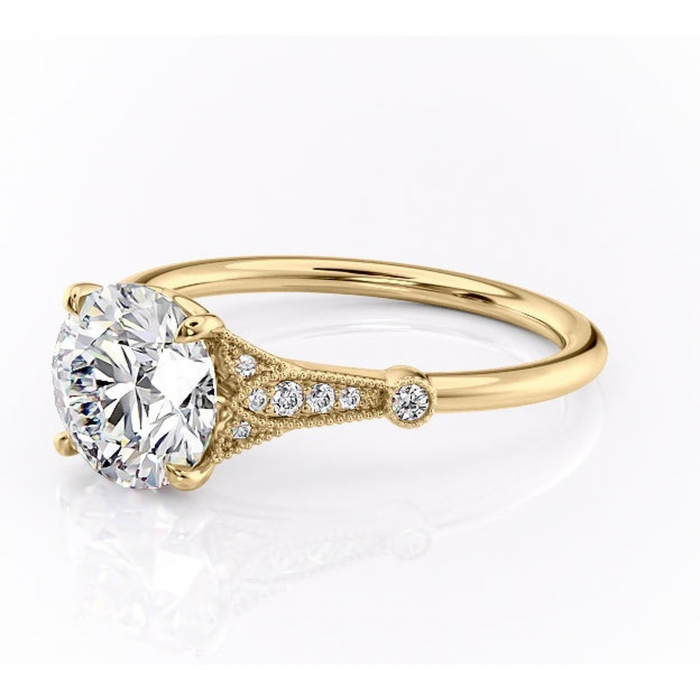 Inel de logodnă Quartzelle din aur Galben 14kt cu moissanite tăietură rotundă – Pietre laterale rafinată pentru profil înalt | Personalizează și configurează gratuit online [7]