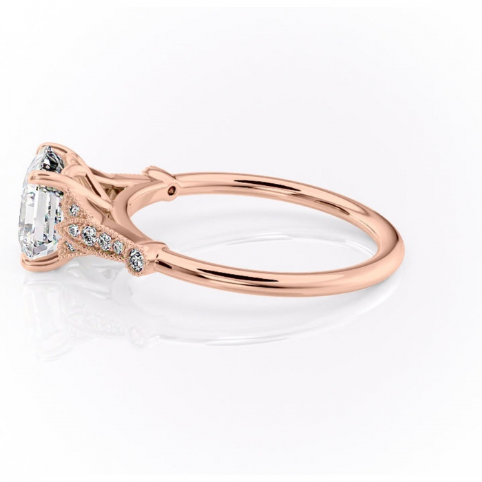 Inel de logodnă Quartzelle din aur Rose 14kt cu moissanite tăietură asscher – Pietre laterale rafinată pentru profil înalt | Personalizează și configurează gratuit online [6]