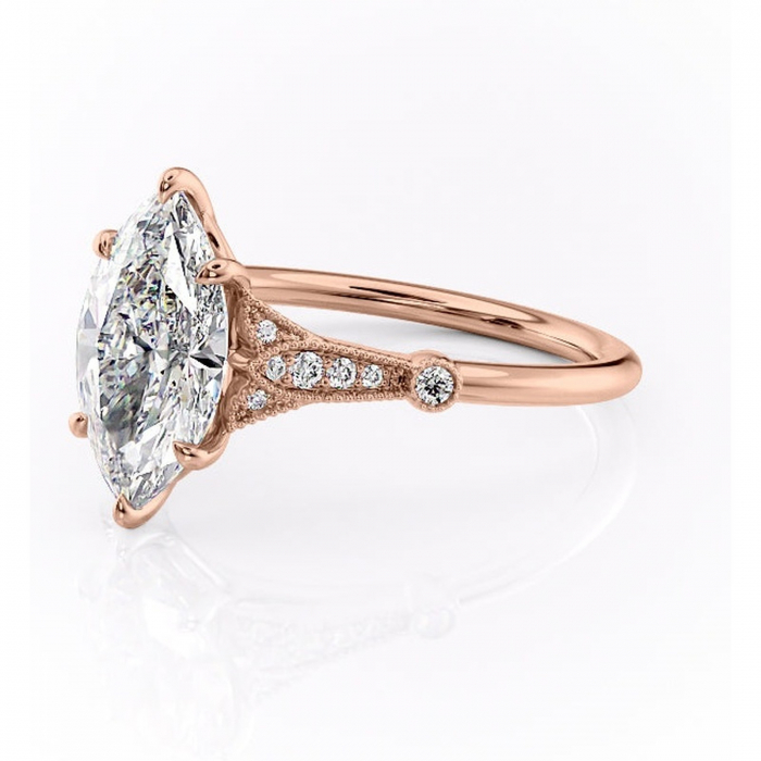 Inel de logodnă Quartzelle din aur Rose 18kt cu moissanite tăietură marquise – Pietre laterale rafinată pentru profil înalt | Personalizează și configurează gratuit online [7]