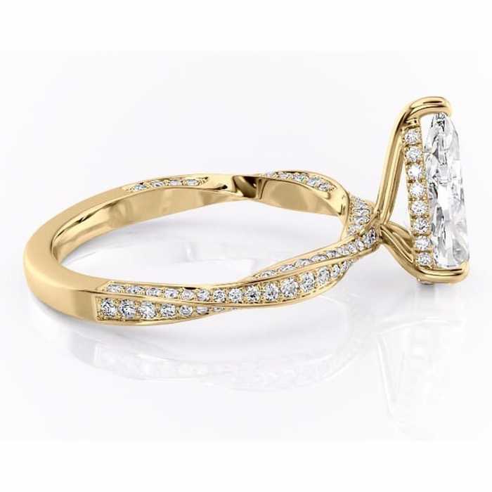 Inel de logodnă Rhea din aur Galben 18kt cu moissanite tăietură pară – Montură pavé rafinată pentru profil înalt | Personalizează și configurează gratuit online [2]