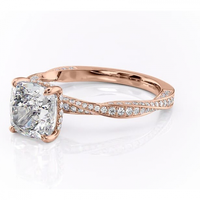 Inel de logodnă Rhea din aur Rose 14kt cu moissanite tăietură pernă – Montură pavé rafinată pentru profil înalt | Personalizează și configurează gratuit online [7]