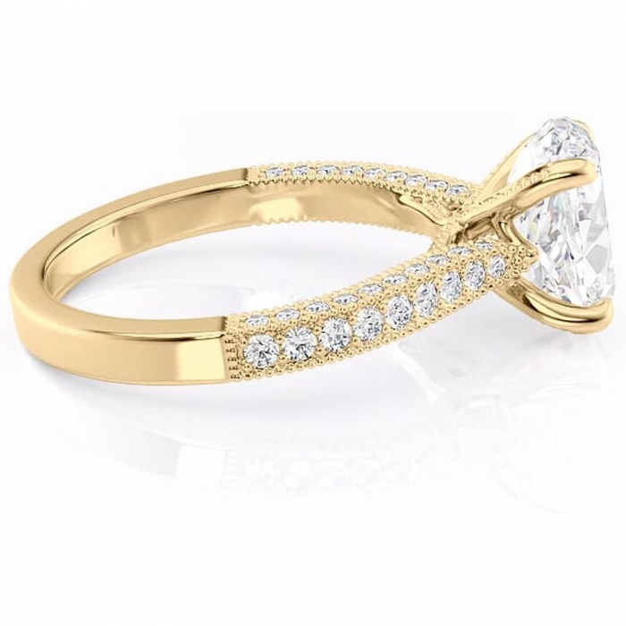 Inel de logodnă Romy din aur Galben 14kt cu moissanite tăietură ovală – Montură pavé rafinată pentru profil înalt | Personalizează și configurează gratuit online [2]