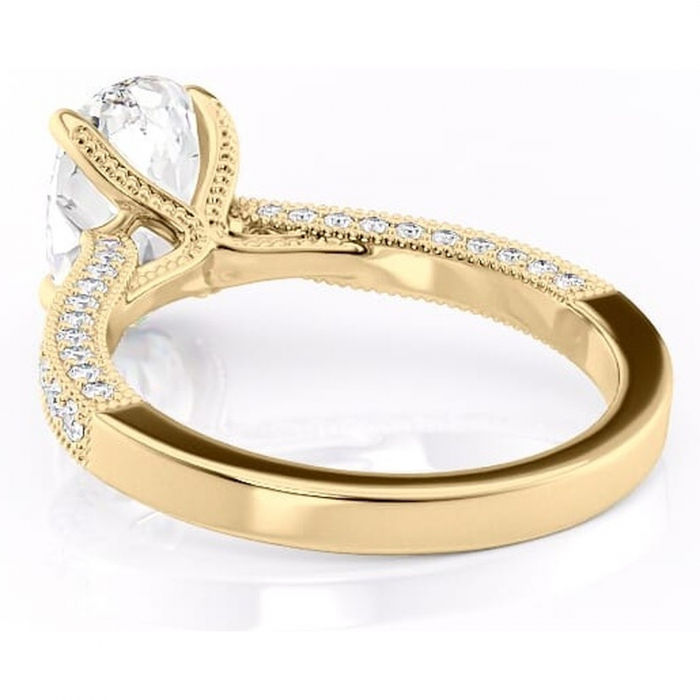 Inel de logodnă Romy din aur Galben 14kt cu moissanite tăietură ovală – Montură pavé rafinată pentru profil înalt | Personalizează și configurează gratuit online [4]