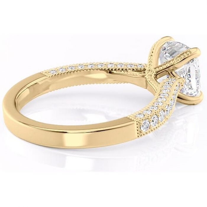 Inel de logodnă Romy din aur Galben 18kt cu moissanite tăietură pernă – Montură pavé rafinată pentru profil înalt | Personalizează și configurează gratuit online [3]