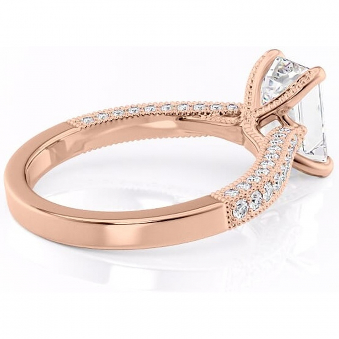 Inel de logodnă Romy din aur Rose 14kt cu moissanite tăietură smarald – Montură pavé rafinată pentru profil înalt | Personalizează și configurează gratuit online [3]