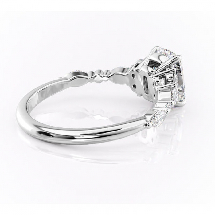 Inel de logodnă Rosamund din aur Alb 14kt cu moissanite tăietură asscher – Pietre laterale rafinată pentru profil mediu | Personalizează și configurează gratuit online [3]