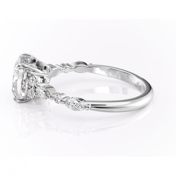 Inel de logodnă Rosamund din aur Alb 14kt cu moissanite tăietură pernă – Pietre laterale rafinată pentru profil mediu | Personalizează și configurează gratuit online [6]