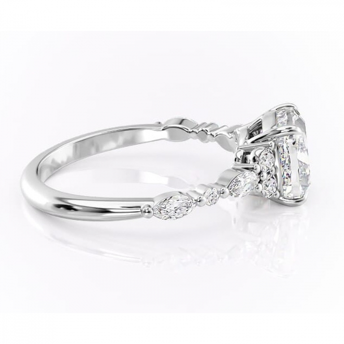 Inel de logodnă Rosamund din aur Alb 14kt cu moissanite tăietură pernă – Pietre laterale rafinată pentru profil mediu | Personalizează și configurează gratuit online [2]