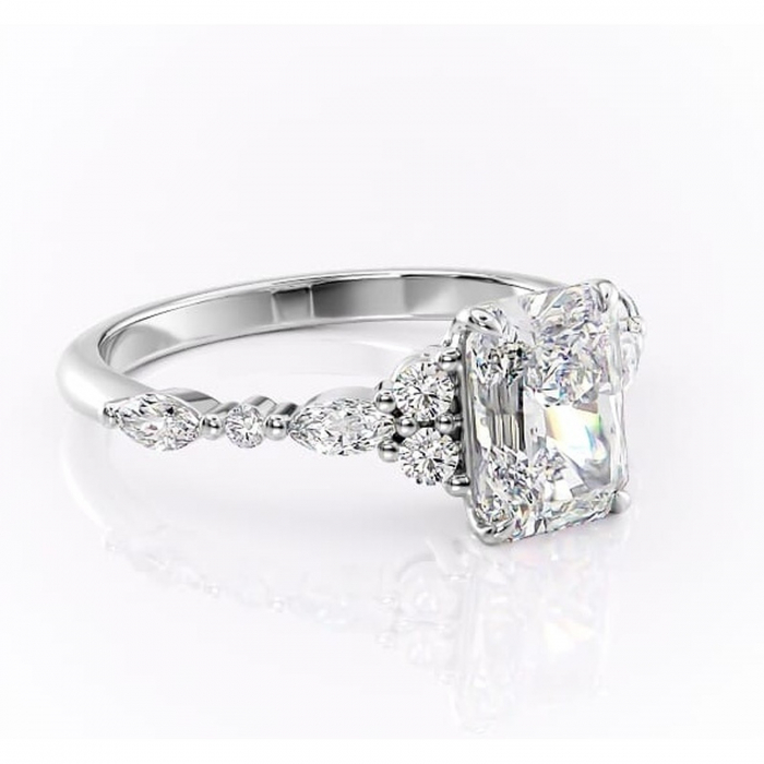 Inel de logodnă Rosamund din aur Alb 14kt cu moissanite tăietură radiantă – Pietre laterale rafinată pentru profil mediu | Personalizează și configurează gratuit online [1]