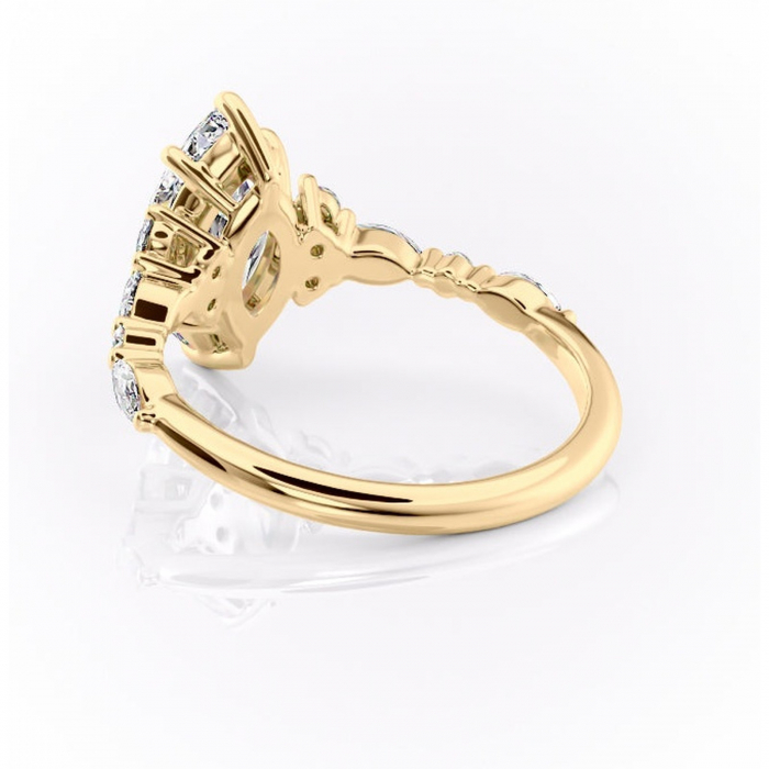 Inel de logodnă Rosamund din aur Galben 14kt cu moissanite tăietură marquise – Pietre laterale rafinată pentru profil mediu | Personalizează și configurează gratuit online [4]