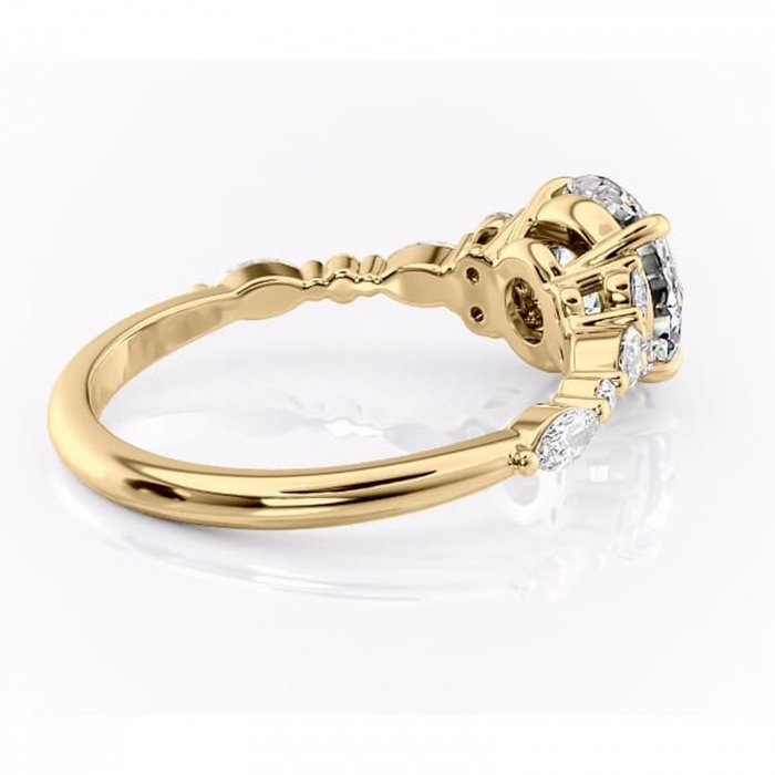 Inel de logodnă Rosamund din aur Galben 14kt cu moissanite tăietură rotundă – Pietre laterale rafinată pentru profil mediu | Personalizează și configurează gratuit online [3]