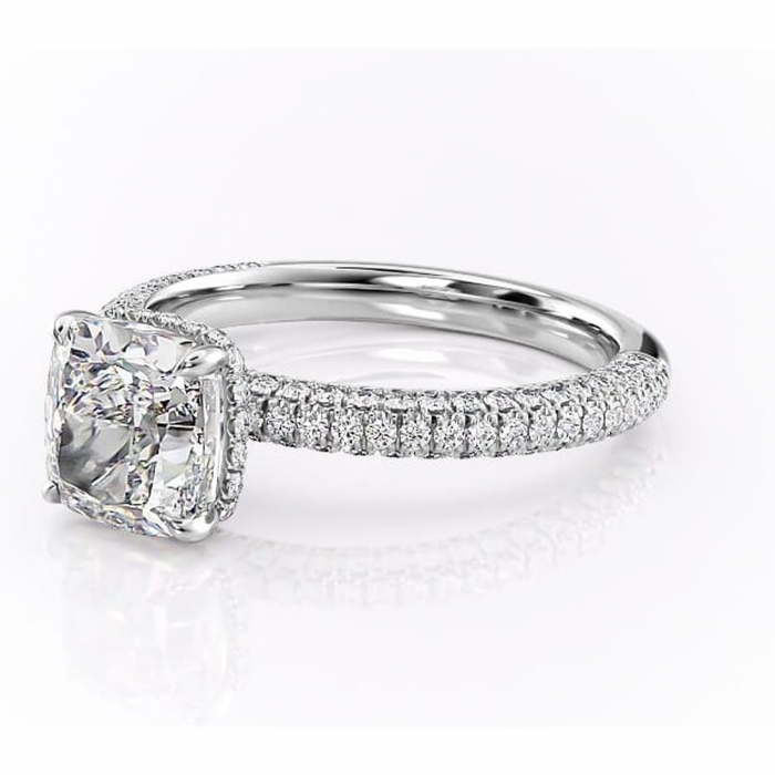 Inel de logodnă Rosewyn din aur Alb 14kt cu moissanite tăietură pernă – Montură pavé rafinată pentru profil înalt | Personalizează și configurează gratuit online [7]