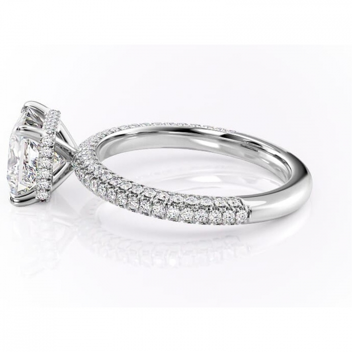 Inel de logodnă Rosewyn din aur Alb 18kt cu moissanite tăietură princess – Montură pavé rafinată pentru profil înalt | Personalizează și configurează gratuit online [6]