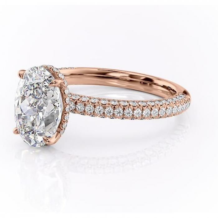 Inel de logodnă Rosewyn din aur Rose 14kt cu moissanite tăietură ovală – Montură pavé rafinată pentru profil înalt | Personalizează și configurează gratuit online [7]