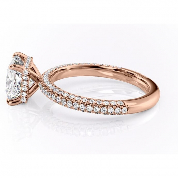 Inel de logodnă Rosewyn din aur Rose 14kt cu moissanite tăietură princess – Montură pavé rafinată pentru profil înalt | Personalizează și configurează gratuit online [6]