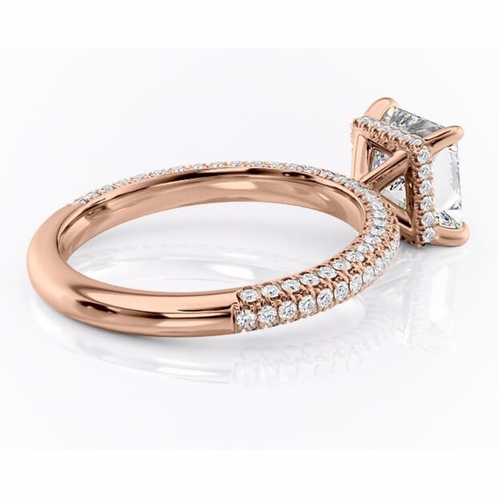 Inel de logodnă Rosewyn din aur Rose 14kt cu moissanite tăietură princess – Montură pavé rafinată pentru profil înalt | Personalizează și configurează gratuit online [3]