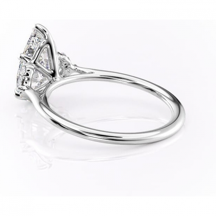 Inel de logodnă Rowena din aur Alb 14kt cu moissanite tăietură pară – Montură cu trei pietre rafinată pentru profil înalt | Personalizează și configurează gratuit online [5]