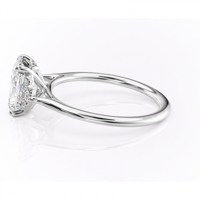 Inel de logodnă Rowena din aur Alb 14kt cu moissanite tăietură radiantă – Montură cu trei pietre rafinată pentru profil înalt | Personalizează și configurează gratuit online [6]