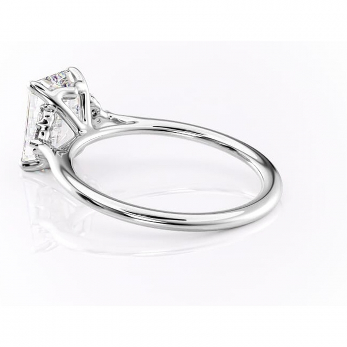 Inel de logodnă Rowena din aur Alb 14kt cu moissanite tăietură smarald – Montură cu trei pietre rafinată pentru profil înalt | Personalizează și configurează gratuit online [5]