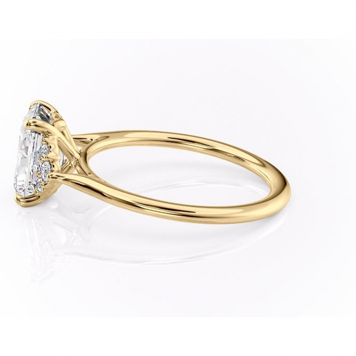 Inel de logodnă Rowena din aur Galben 18kt cu moissanite tăietură radiantă – Montură cu trei pietre rafinată pentru profil înalt | Personalizează și configurează gratuit online [6]