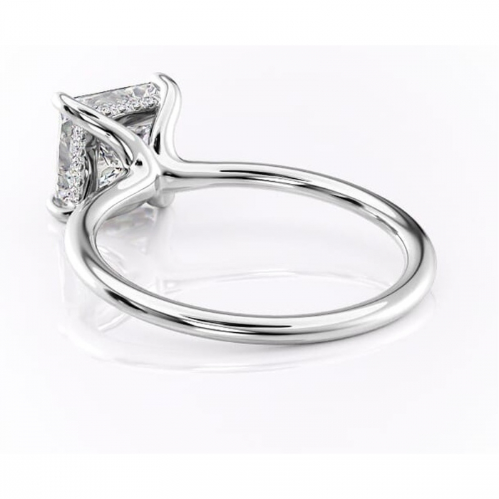 Inel de logodnă Ruby din aur Alb 14kt cu moissanite tăietură princess – Solitar rafinată pentru profil înalt | Personalizează și configurează gratuit online [4]