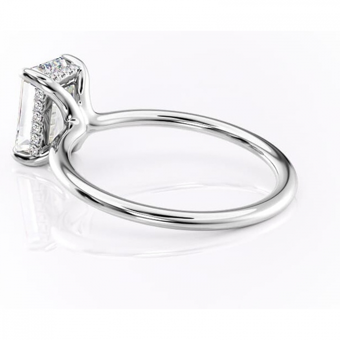 Inel de logodnă Ruby din aur Alb 14kt cu moissanite tăietură smarald – Solitar rafinată pentru profil înalt | Personalizează și configurează gratuit online [5]