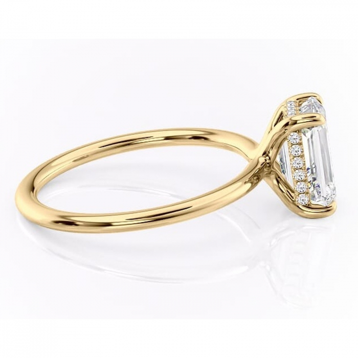 Inel de logodnă Ruby din aur Galben 14kt cu moissanite tăietură smarald – Solitar rafinată pentru profil înalt | Personalizează și configurează gratuit online [2]