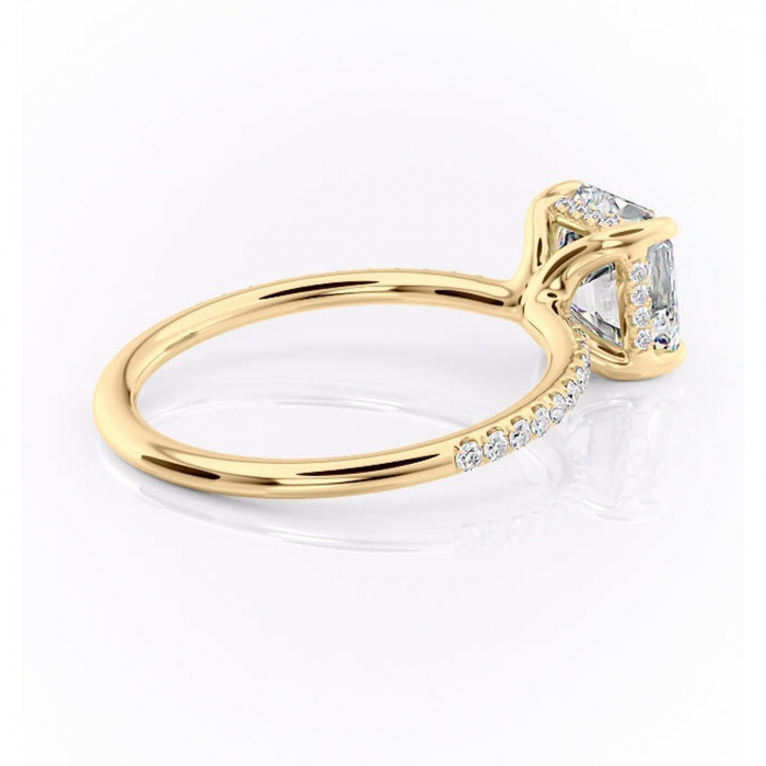 Inel de logodnă Sapphire din aur Galben 18kt cu moissanite tăietură asscher – Montură pavé rafinată pentru profil înalt | Personalizează și configurează gratuit online [3]