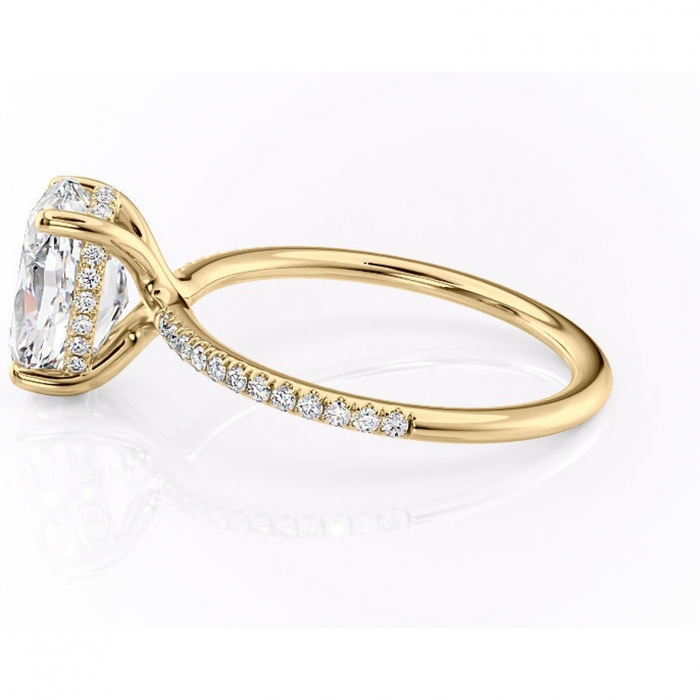 Inel de logodnă Sapphire din aur Galben 18kt cu moissanite tăietură ovală – Montură pavé rafinată pentru profil înalt | Personalizează și configurează gratuit online [6]