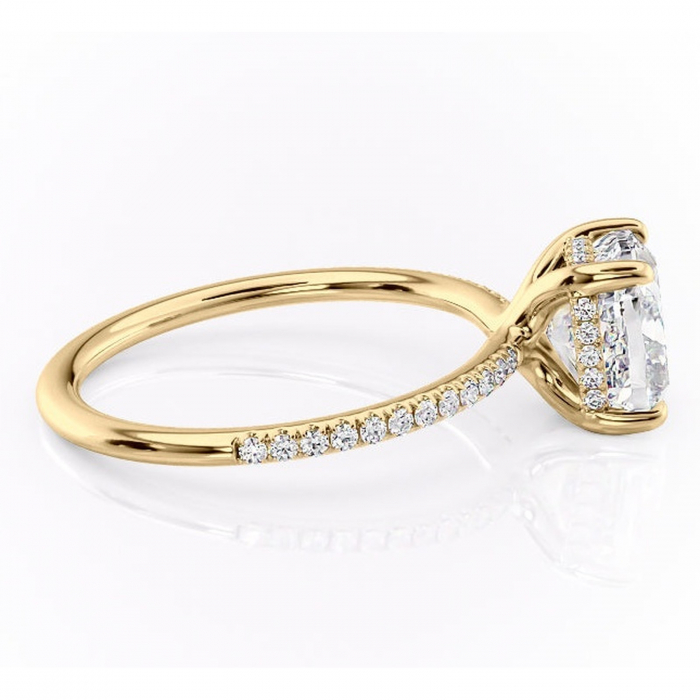 Inel de logodnă Sapphire din aur Galben 18kt cu moissanite tăietură pernă – Montură pavé rafinată pentru profil înalt | Personalizează și configurează gratuit online [2]