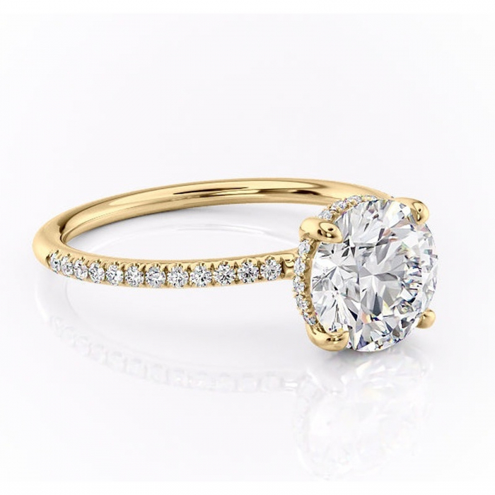 Inel de logodnă Sapphire din aur Galben 14kt cu moissanite tăietură rotundă – Montură pavé rafinată pentru profil înalt | Personalizează și configurează gratuit online [1]