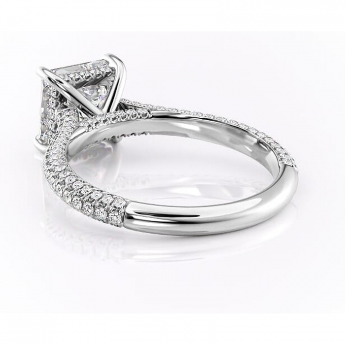 Inel de logodnă Seraphina din aur Alb 14kt cu moissanite tăietură princess – Montură pavé rafinată pentru profil înalt | Personalizează și configurează gratuit online [4]