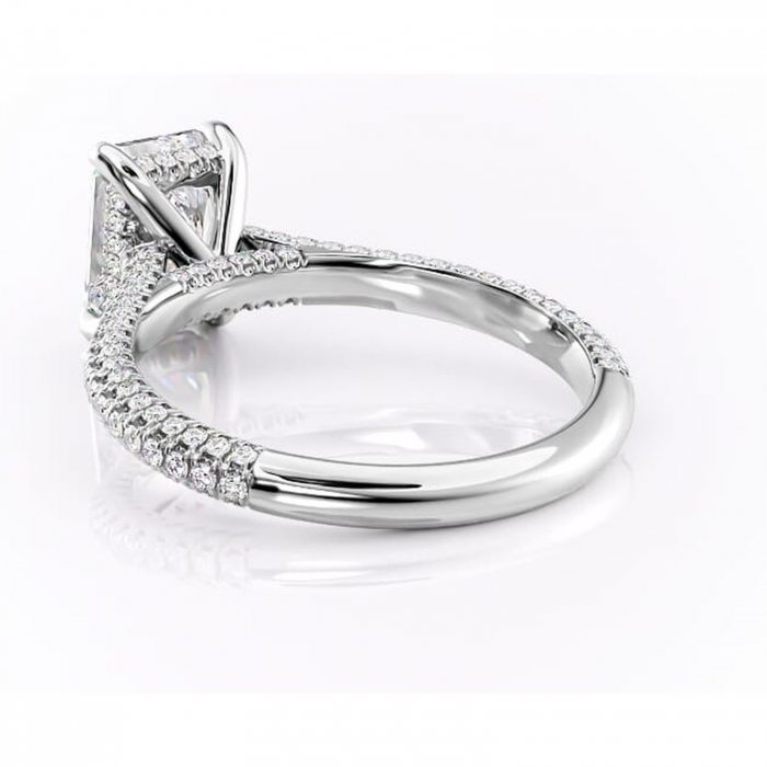 Inel de logodnă Seraphina din aur Alb 14kt cu moissanite tăietură radiantă – Montură pavé rafinată pentru profil înalt | Personalizează și configurează gratuit online [4]