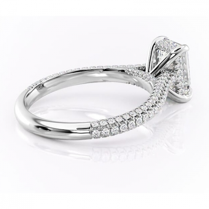 Inel de logodnă Seraphina din aur Alb 14kt cu moissanite tăietură smarald – Montură pavé rafinată pentru profil înalt | Personalizează și configurează gratuit online [3]