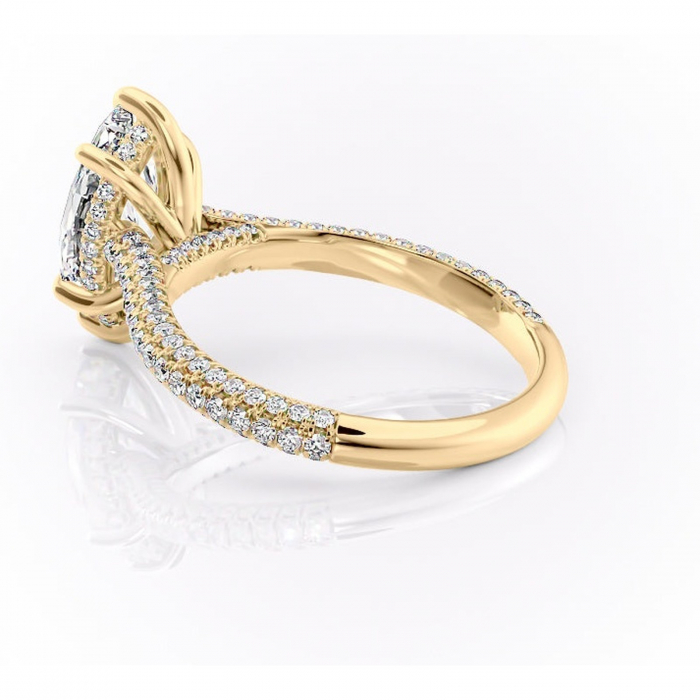 Inel de logodnă Seraphina din aur Galben 18kt cu moissanite tăietură marquise – Montură pavé rafinată pentru profil înalt | Personalizează și configurează gratuit online [5]