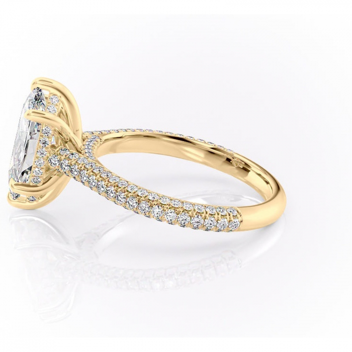 Inel de logodnă Seraphina din aur Galben 18kt cu moissanite tăietură marquise – Montură pavé rafinată pentru profil înalt | Personalizează și configurează gratuit online [6]