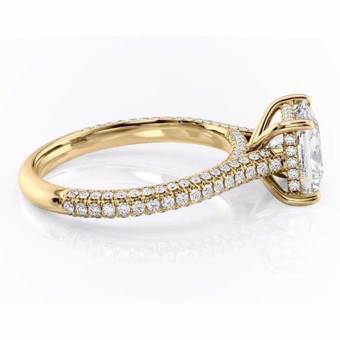 Inel de logodnă Seraphina din aur Galben 14kt cu moissanite tăietură princess – Montură pavé rafinată pentru profil înalt | Personalizează și configurează gratuit online [2]