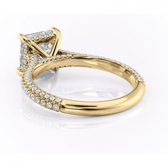 Inel de logodnă Seraphina din aur Galben 14kt cu moissanite tăietură princess – Montură pavé rafinată pentru profil înalt | Personalizează și configurează gratuit online [4]