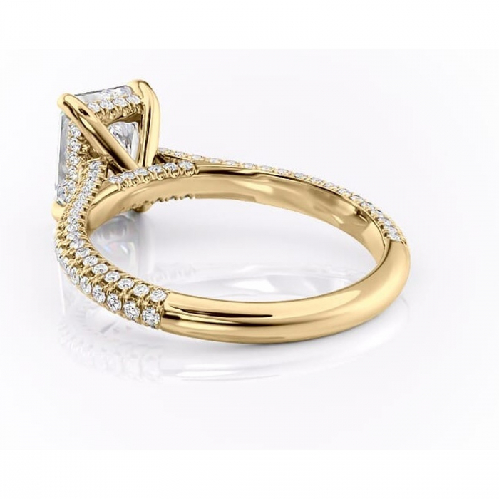 Inel de logodnă Seraphina din aur Galben 18kt cu moissanite tăietură radiantă – Montură pavé rafinată pentru profil înalt | Personalizează și configurează gratuit online [4]