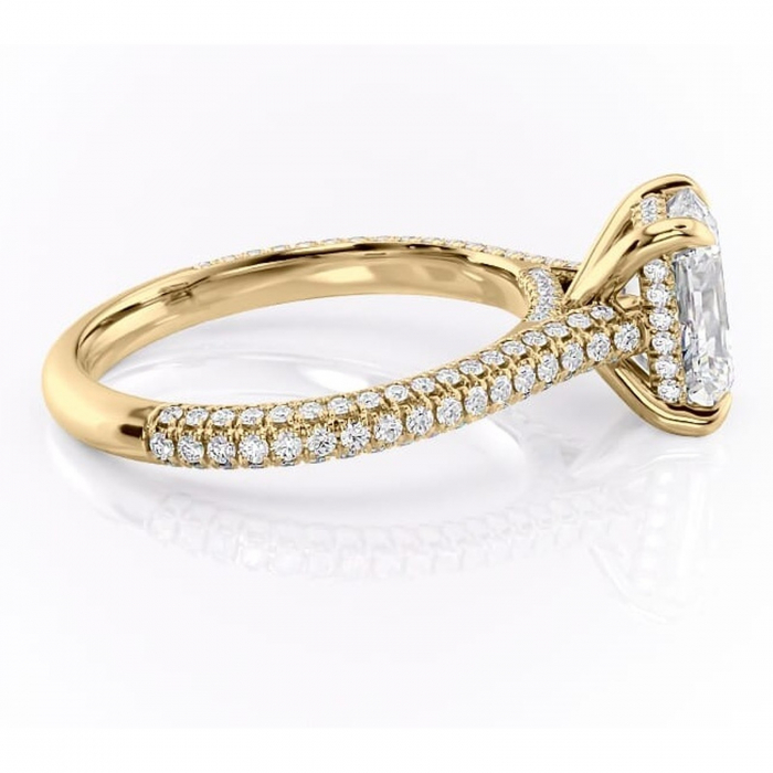 Inel de logodnă Seraphina din aur Galben 18kt cu moissanite tăietură radiantă – Montură pavé rafinată pentru profil înalt | Personalizează și configurează gratuit online [2]