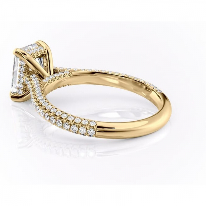Inel de logodnă Seraphina din aur Galben 18kt cu moissanite tăietură radiantă – Montură pavé rafinată pentru profil înalt | Personalizează și configurează gratuit online [5]