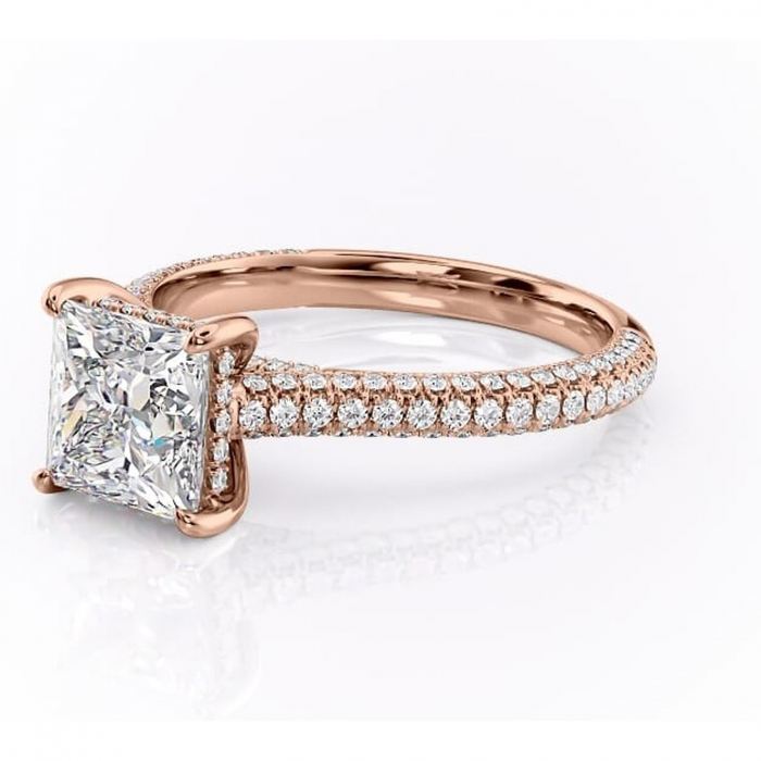 Inel de logodnă Seraphina din aur Rose 18kt cu moissanite tăietură princess – Montură pavé rafinată pentru profil înalt | Personalizează și configurează gratuit online [7]